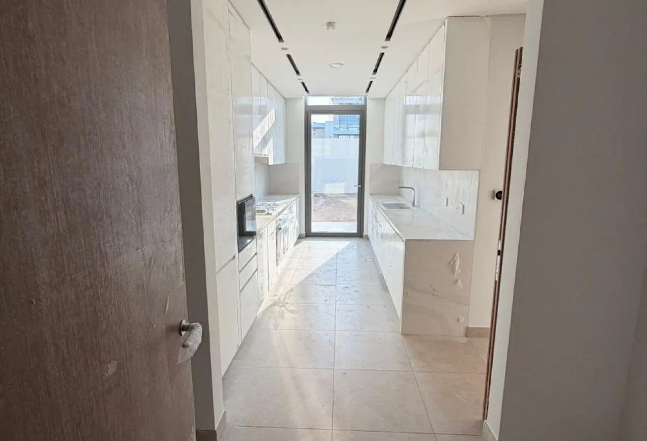 LUXURY FINISHING | LARGE PLOT | STANDALONE VILLA — Gallery 2